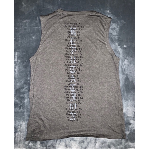 Taylor Swift Reputation Tour Gray Tee - Picture 3 of 3